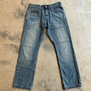 Perfect Vintage Levi’s 514 Boyfriend fit low waist jeans